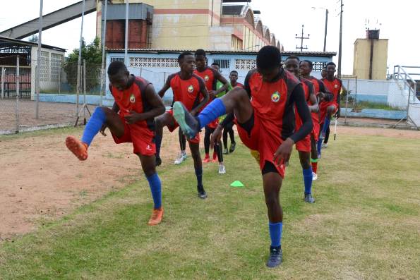 Mambas defrontam Guiné-Bissau em Óbidos