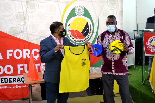 Associações Provinciais recebem materiais e equipamentos